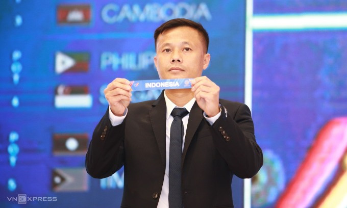 Việt Nam cùng bảng Indonesia ở bóng đá nam SEA Games